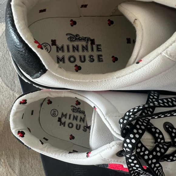 Disney White and Red Sneakers with Heart Accent - Picture 3 of 5
